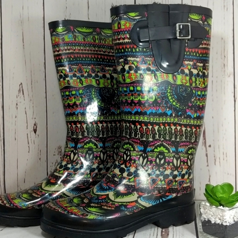 Sakroots Rhythm Neon Elephants and Peace Fur Lined‎ Boots 7